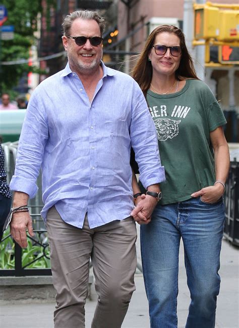 brooke shields husband